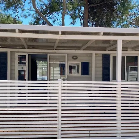Dalmacija Mobile Homes Privlaka פריבלאקה